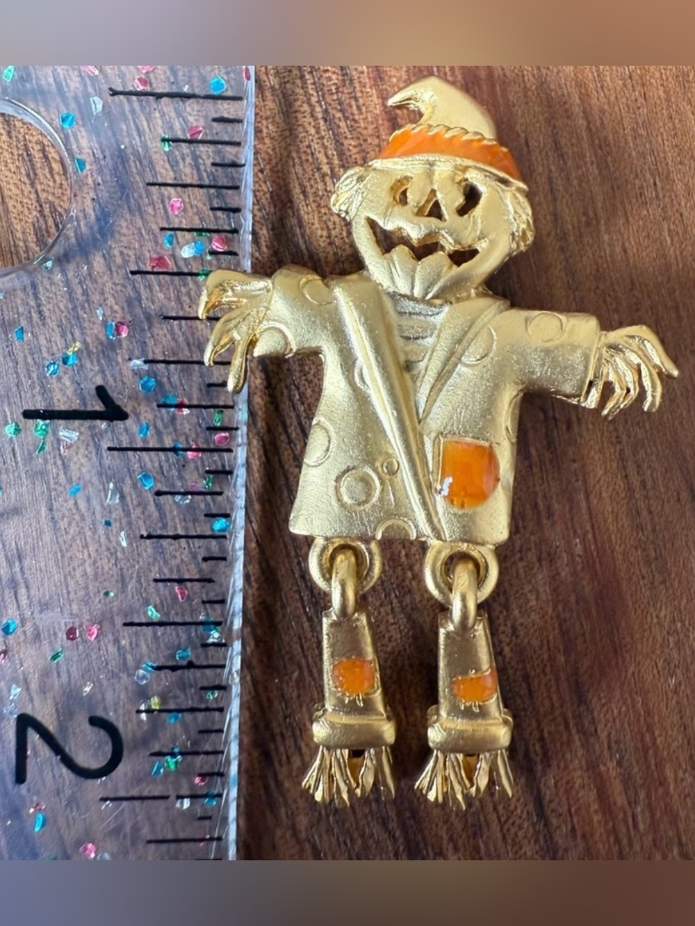 VTG AAI Brooch Pin Gold Tone and Orange Scarecrow Fall Halloween